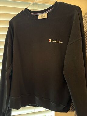 Champion Women’s Black Crewneck with Mini Script Logo
